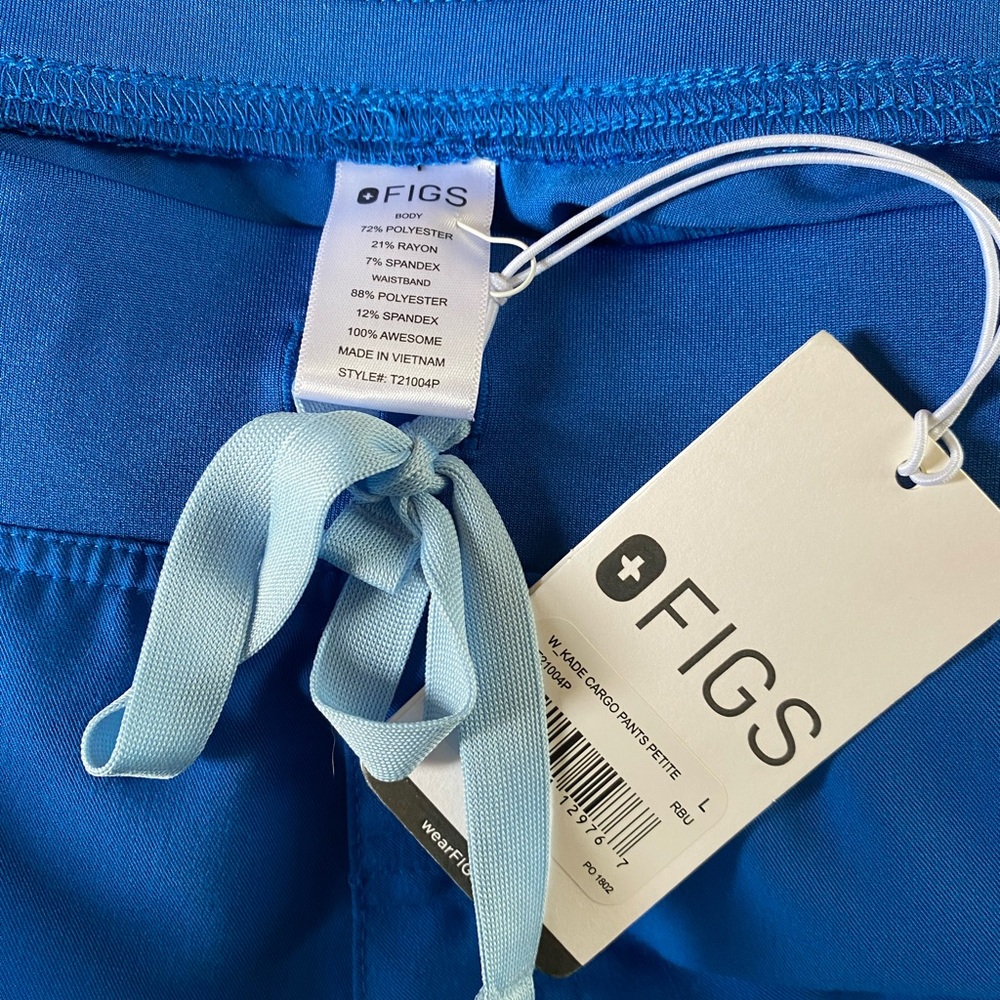 Figs Scrub Set - Kade Pants, Casma Top Size L